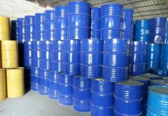 油漆、溶剂厂火灾扑救
